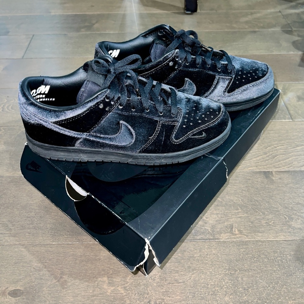 Nike Dover Street Market  X Dunks